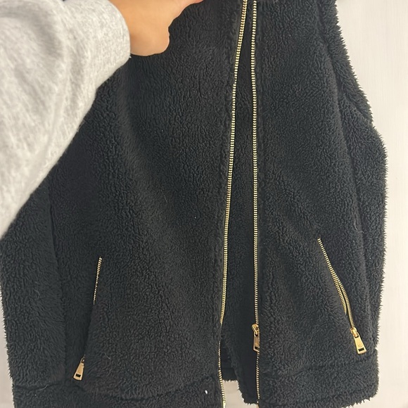 Ralph Lauren vest - Picture 4 of 6